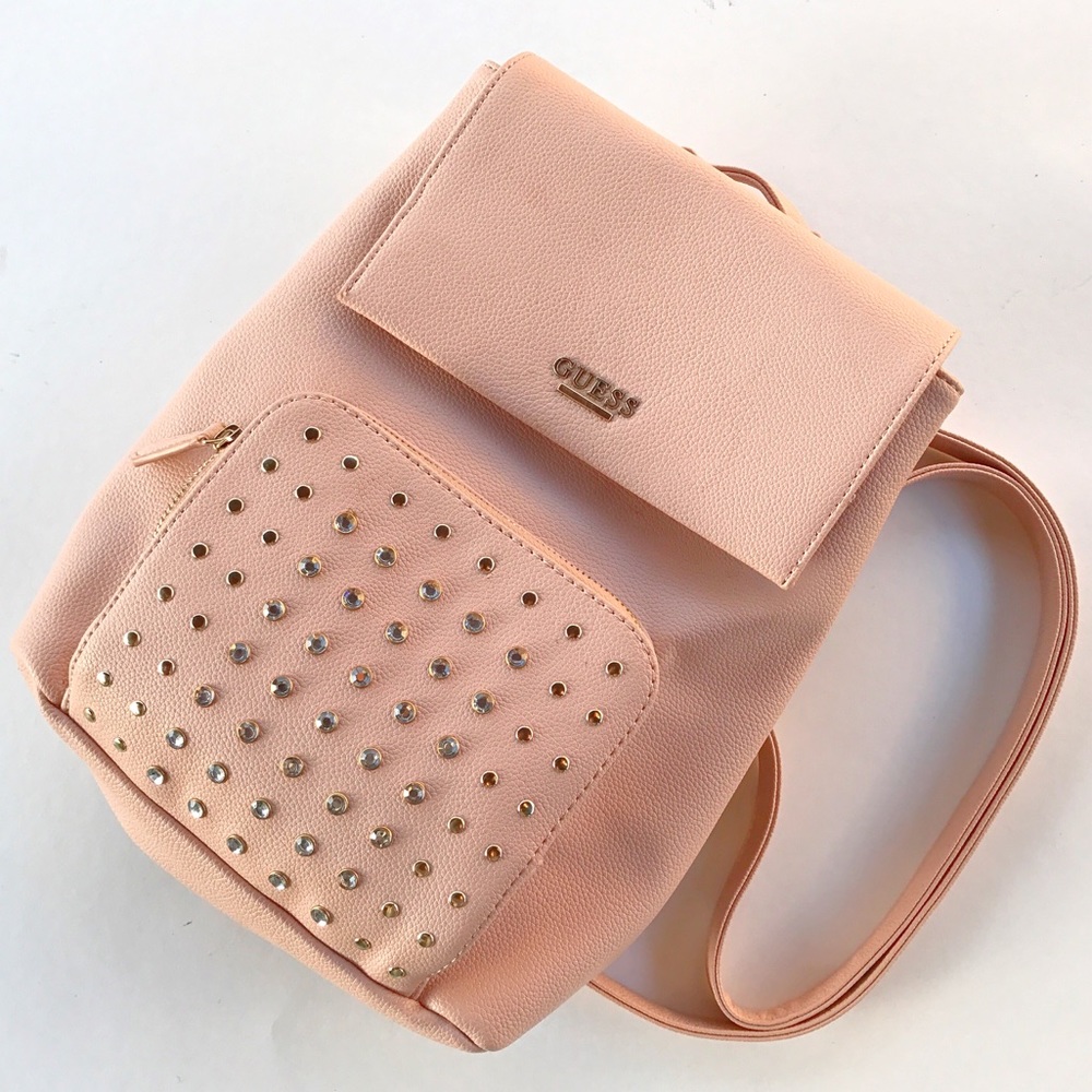 Guess what?! You can save on this iconic GUESS bag